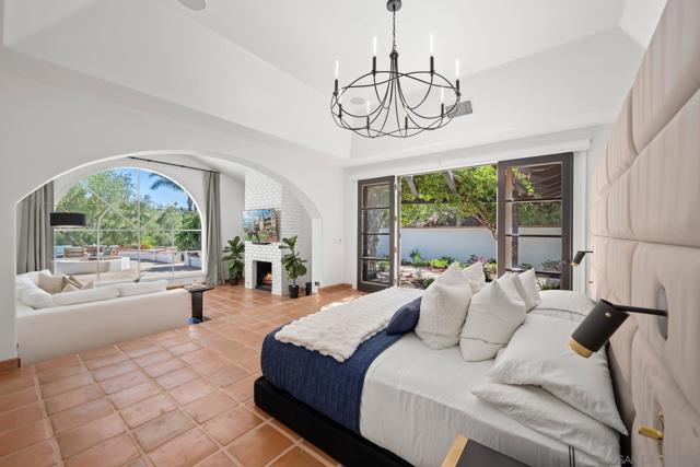 5354 El Camino Del Norte, Rancho Santa Fe CA: https://media.crmls.org/mediaz/1aecac5c-5984-49dd-8e32-e580f2faad53.jpg