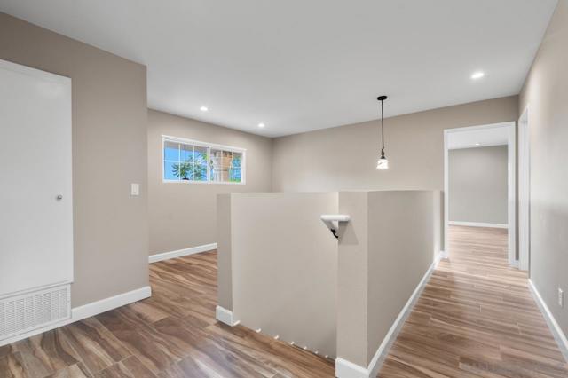 Image 23 of 33 For 5122 Edgeworth