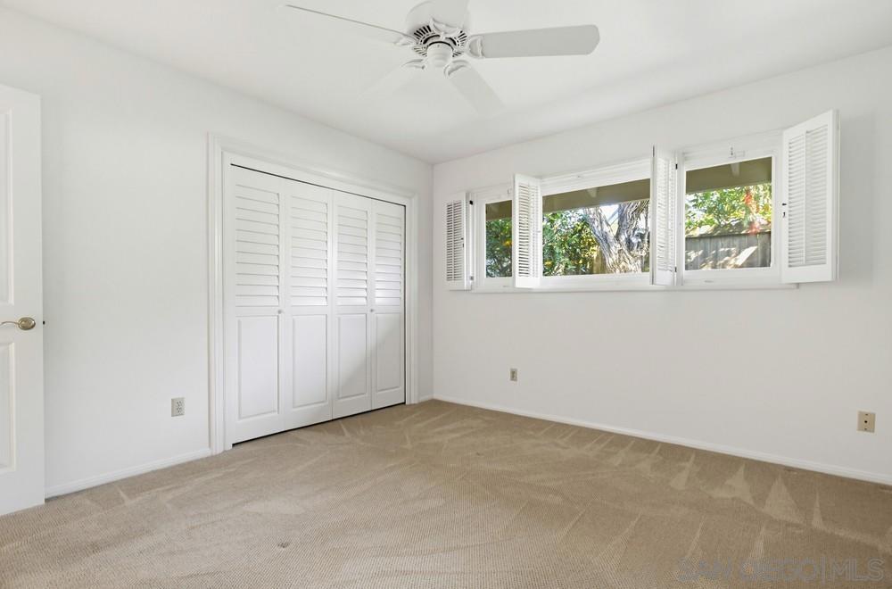 8635 Cliffridge - photo 20