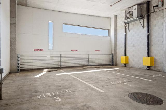 1 Mandalay Place, South San Francisco CA: https://media.crmls.org/mediaz/1aedaf98-4458-493c-be59-2ba72e0832ad.jpg