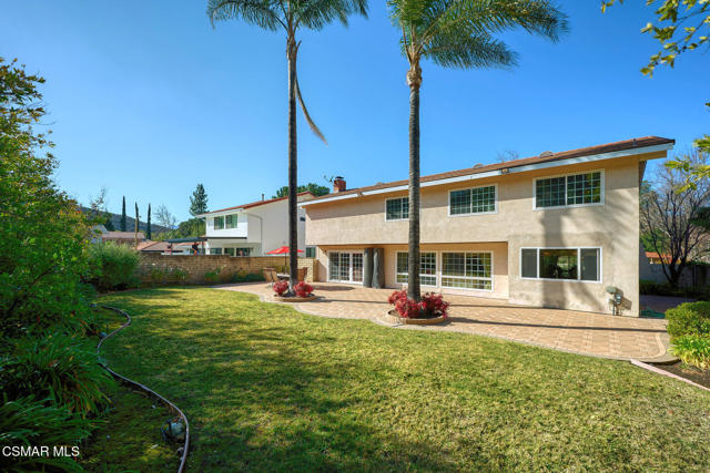 1568 Aspenwall Road, Westlake Village CA: https://media.crmls.org/mediaz/1aedfed9-f3b1-48f7-9a22-16ff0d5ba087.jpg
