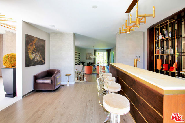 3054 Elvido Drive, Los Angeles CA: https://media.crmls.org/mediaz/1aef9dff-b69f-4de2-b275-7b2c74be568d.jpg