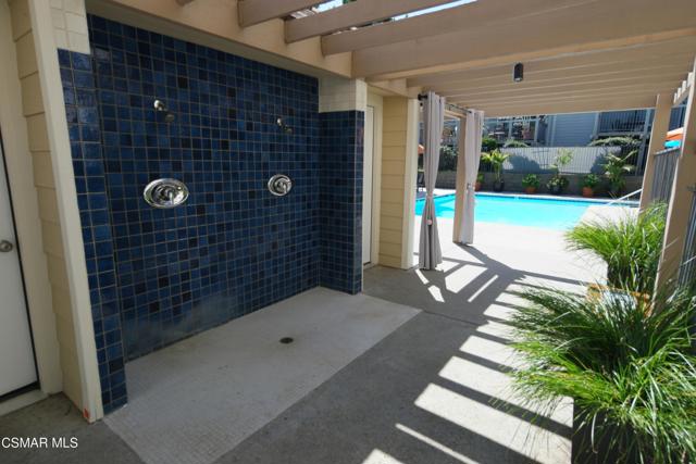 1228 S Westlake Boulevard, Westlake Village CA: https://media.crmls.org/mediaz/1aefc3f8-9b17-4299-a0fb-d6426ff537bd.jpg