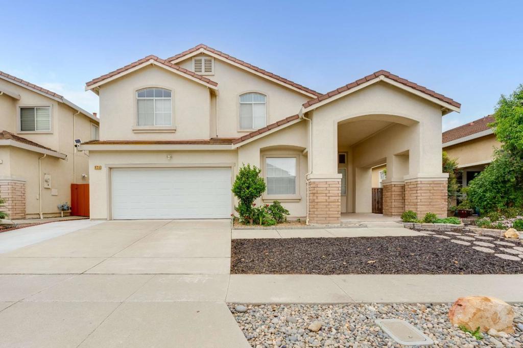 926 Ivy Glen Drive