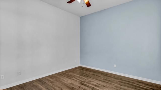 Image 28 of 39 For 12454 Via Loreto