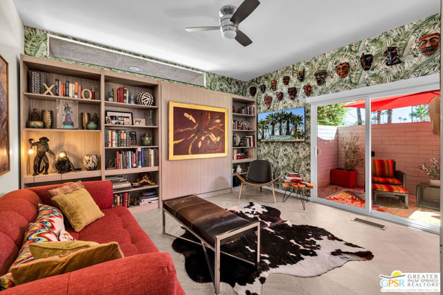 2285 S Calle Palo Fierro, Palm Springs, CA 92264