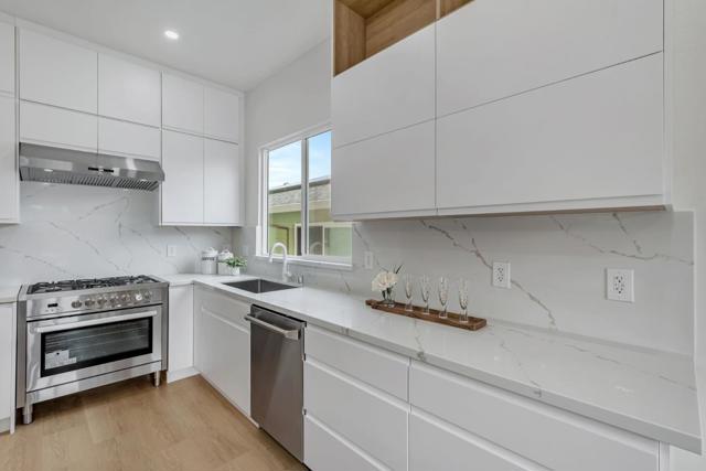 841 Harrison Street, Santa Clara CA: https://media.crmls.org/mediaz/1af37ac5-2d2a-44e6-8531-f2e830fa9930.jpg