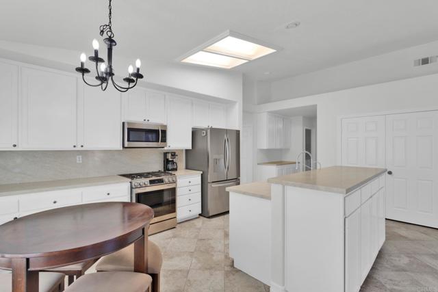 Detail Gallery Image 19 of 64 For 23326 Red Willow Way, Murrieta,  CA 92562 - 3 Beds | 2 Baths