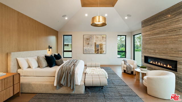 Drew Fenton | 565 Toyopa Drive Pacific Palisades CA | MLS: 7523707 Drew Fenton | 565 Toyopa Drive Pacific Palisades CA | MLS: 7523707