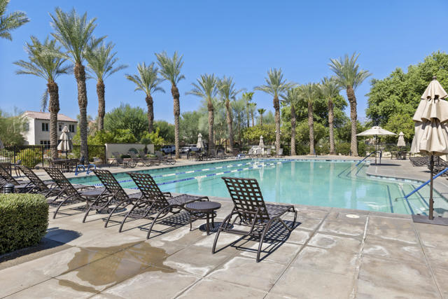 436 Via De La Paz, Palm Desert CA: https://media.crmls.org/mediaz/1af487fb-30f9-4ce4-b1fb-1dd925c02667.jpg