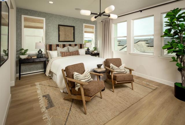 102 Compass Drive, Napa CA: https://media.crmls.org/mediaz/1af4c728-69b9-46d0-9074-91264ecafbce.jpg