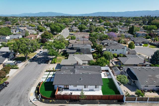 2154 Briarwood Drive, Santa Clara CA: https://media.crmls.org/mediaz/1af55d76-8653-481a-9ce7-8e7af3cfc699.jpg