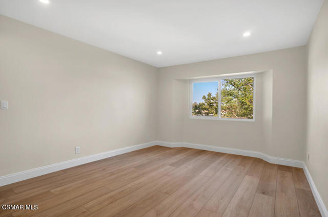 1228 S Westlake Boulevard, Westlake Village CA: https://media.crmls.org/mediaz/1af58459-ad7b-44a8-9c9a-ab7570fa0eb6.jpg