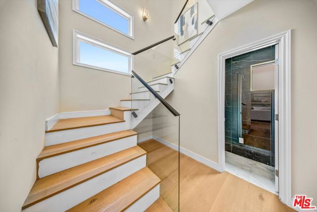 1902 Gates Avenue, Redondo Beach, California 90278, 3 Bedrooms Bedrooms, ,2 BathroomsBathrooms,Residential,Sold,Gates,25621447