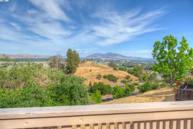 2617 Star Tree Ct., Martinez CA: https://media.crmls.org/mediaz/1af7f4c8-50ec-4133-826e-0741cb2d2d04.jpg