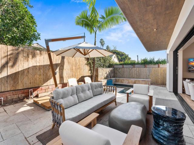 8477 El Paseo Grande, La Jolla CA: https://media.crmls.org/mediaz/1af983d3-833d-4701-a5d0-5c22436e79e1.jpg