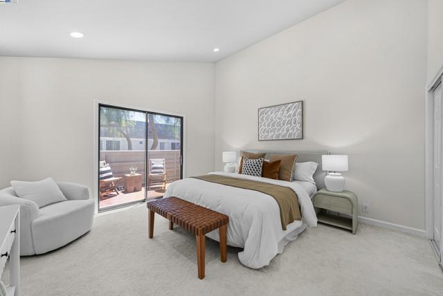163 Gladys Ave, Mountain View CA: https://media.crmls.org/mediaz/1afbb689-d14a-4894-8cb1-f1d0c9e125a2.jpg