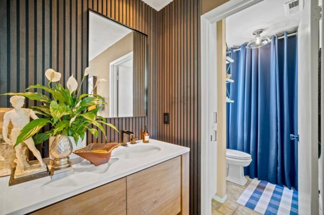 52 Asoleado Drive, Carmel Valley CA: https://media.crmls.org/mediaz/1afd49dd-e951-459c-b38d-9f21697719a5.jpg