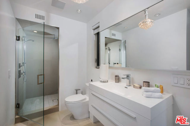 2791 Ellison Drive, Beverly Hills CA: https://media.crmls.org/mediaz/1afd83bd-162c-4ee0-8cc5-715f8f718bba.jpg