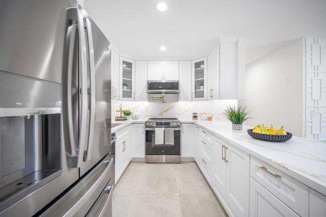 455 W Main Avenue, Morgan Hill CA: https://media.crmls.org/mediaz/1afe42ae-d098-40f4-9182-d55fbe2cb620.jpg
