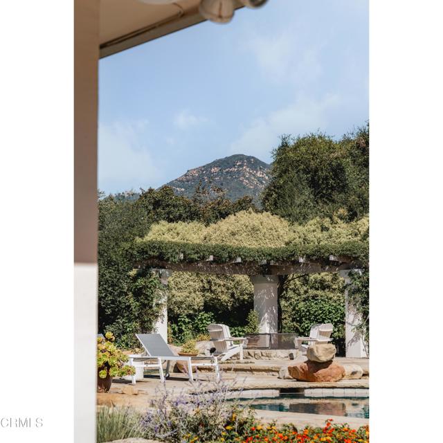 840 Ivy Lane, Montecito CA: https://media.crmls.org/mediaz/1afe81bd-ce1b-470d-884f-a8257cc7a529.jpg