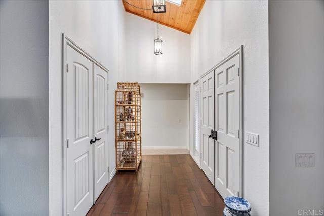 Detail Gallery Image 13 of 64 For 13815 Hilldale Rd, Valley Center,  CA 92082 - 5 Beds | 4/1 Baths