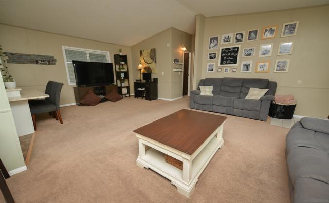 10767 Jamacha Blvd., Spring Valley CA: https://media.crmls.org/mediaz/1aff8ea3-bb53-4f75-95f9-0e9301a648b8.jpg