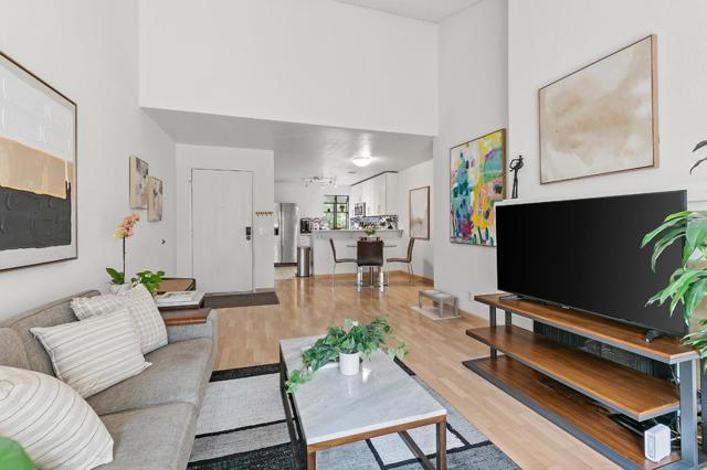 37000 Meadowbrook, Fremont CA: https://media.crmls.org/mediaz/1b01a3e5-5509-442b-87aa-b723302637a1.jpg