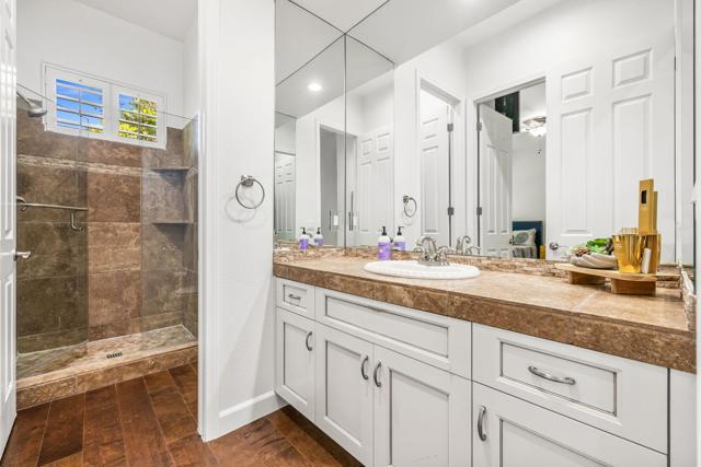 19 Sherwood Road, Rancho Mirage, CA 92270