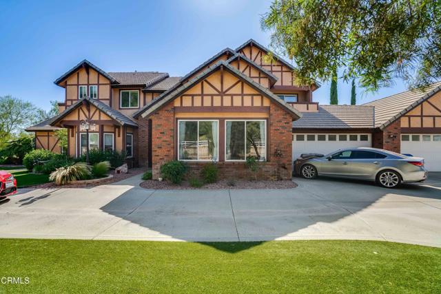 35135 Caprock Road, Santa Clarita CA: https://media.crmls.org/mediaz/1b02a490-d379-4f7f-ae20-8b218d3c219f.jpg