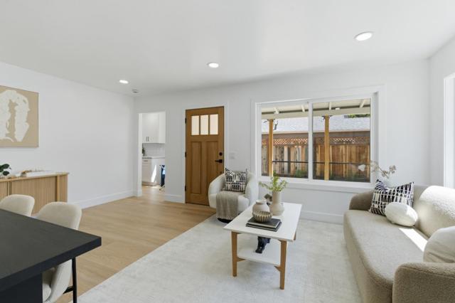 577 Green Manor Court, Palo Alto CA: https://media.crmls.org/mediaz/1b02f057-f2c4-4e8b-a697-b8c557488433.jpg