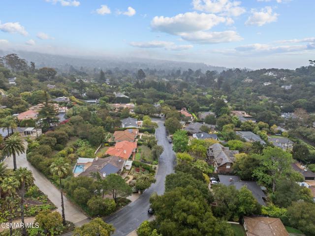 919 Aleeda Lane, Santa Barbara CA: https://media.crmls.org/mediaz/1b04cd92-10cb-479c-b8de-d9b42caf722e.jpg