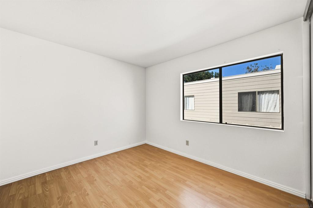 9260 Towne Centre Dr - photo 16