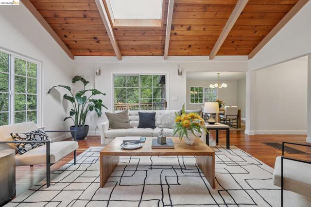 Image 5 of 46 For 6785 Aitken Dr