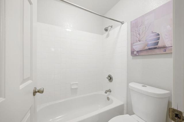 2624 Yerba Vista Court, San Jose CA: https://media.crmls.org/mediaz/1b093786-6b5b-4262-899e-6f03c76fa3cb.jpg