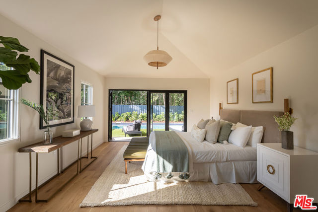 12227 La Maida Street, Valley Village CA: https://media.crmls.org/mediaz/1b0ab29c-8b6d-4e26-9aec-cf7cad6d3ad0.jpg