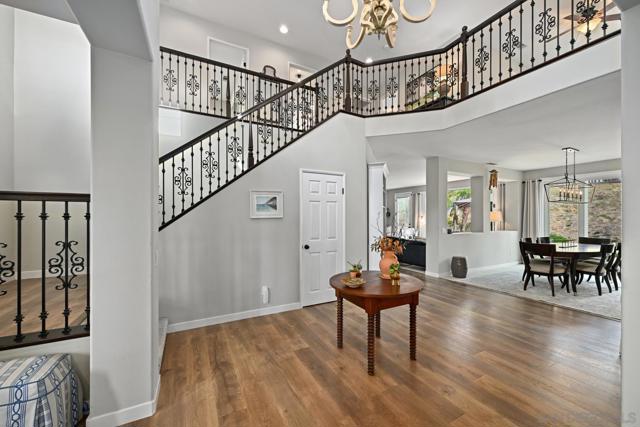 3231 Canyon View Dr, Oceanside CA: https://media.crmls.org/mediaz/1b0b5250-775a-4c59-93ca-6b62f8731c7b.jpg