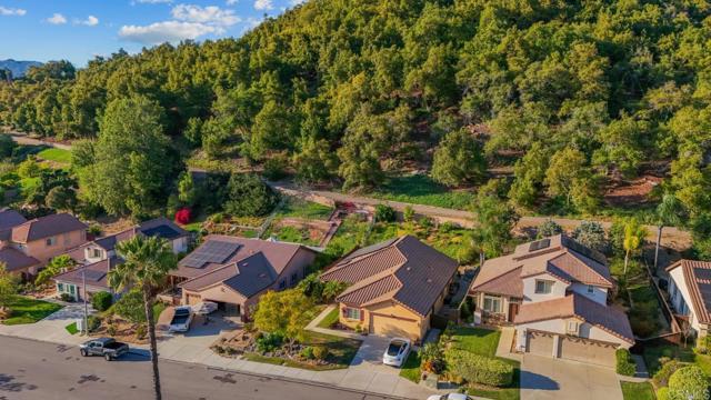 Detail Gallery Image 46 of 49 For 3146 Willow Tree Ln, Escondido,  CA 92027 - 3 Beds | 2 Baths