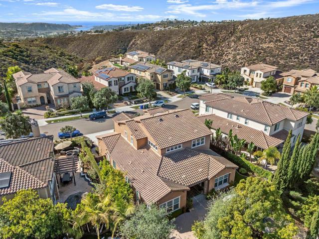 Detail Gallery Image 43 of 46 For 7120 Sitio Caliente, Carlsbad,  CA 92009 - 5 Beds | 5 Baths