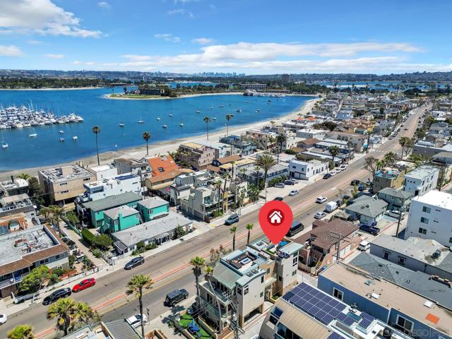719 Manhattan Ct, San Diego CA: https://media.crmls.org/mediaz/1b0eeedb-82a5-4a14-a0df-08510affa15b.jpg