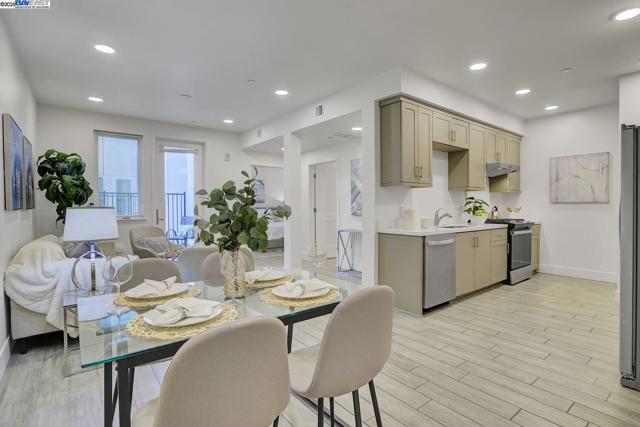 42111 Osgood Rd, Fremont CA: https://media.crmls.org/mediaz/1b10601d-bf86-4b4c-a3ba-b3c5b0462712.jpg