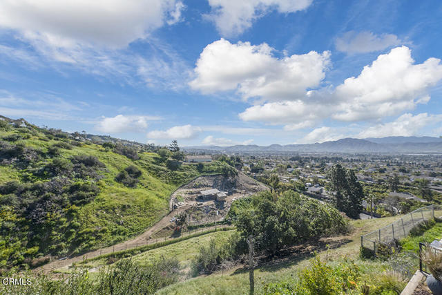 Detail Gallery Image 34 of 56 For 542 San Clemente Way, Camarillo,  CA 93010 - 4 Beds | 2/1 Baths