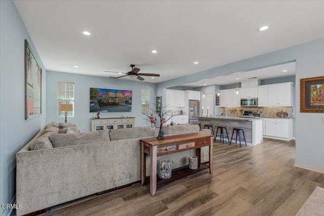 Detail Gallery Image 7 of 76 For 2687 Cedar St, Ventura,  CA 93001 - 4 Beds | 3 Baths