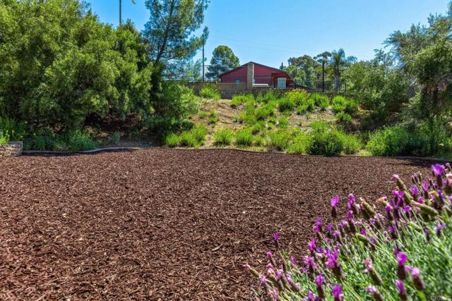 2292 Marquand Court, Alpine CA: https://media.crmls.org/mediaz/1b139321-4783-411e-a905-1f3f3be9fa75.jpg