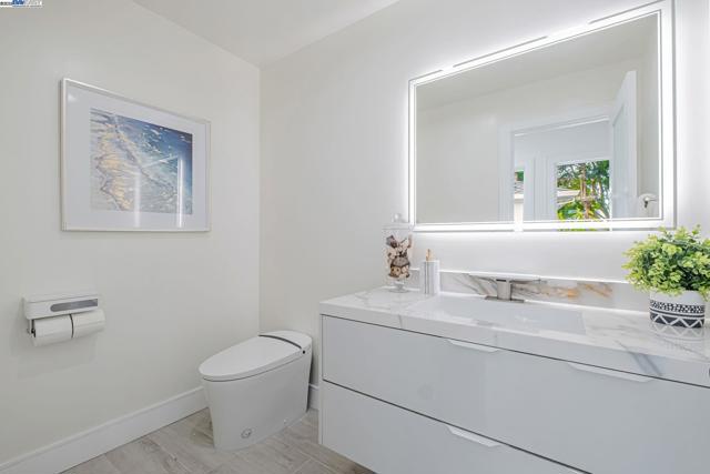 41511 Chadbourne Dr, Fremont CA: https://media.crmls.org/mediaz/1b146100-04ef-4b28-8f6a-4110528351fb.jpg