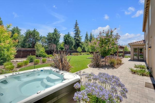 1730 Ventura Drive, Morgan Hill CA: https://media.crmls.org/mediaz/1b151d6a-bf90-4075-8b37-af9cde73ba76.jpg
