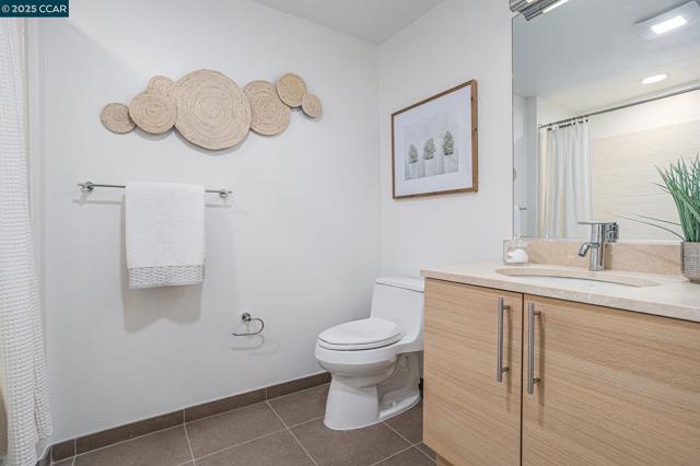 1655 N California Blvd, Walnut Creek CA: https://media.crmls.org/mediaz/1b1543b9-0a1b-4fc6-82f8-85a78dbf00ae.jpg