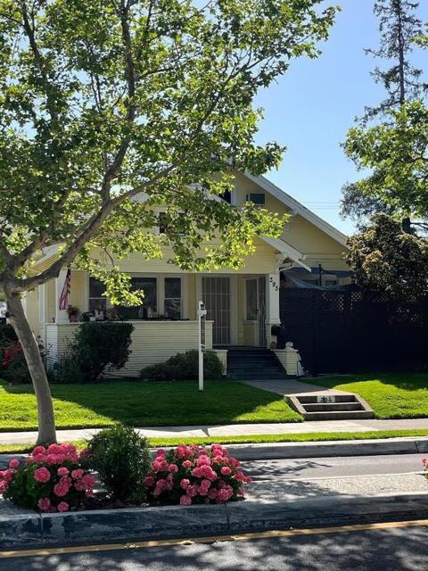 395 S 13th Street, San Jose CA: https://media.crmls.org/mediaz/1b16ebc8-2c2e-4dbc-8029-81f4560ea808.jpg