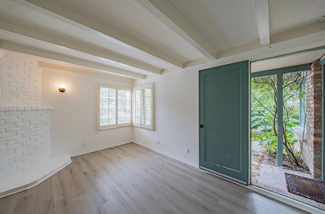 0 8th Ave & Forest Rd, Carmel CA: https://media.crmls.org/mediaz/1b17d2ca-842c-424c-9b73-fc2526365c62.jpg