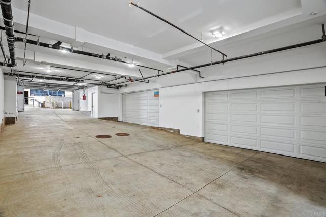 508 N Tremont Street, Oceanside CA: https://media.crmls.org/mediaz/1b1828c1-4f8c-4a73-a9dc-2725c768e107.jpg